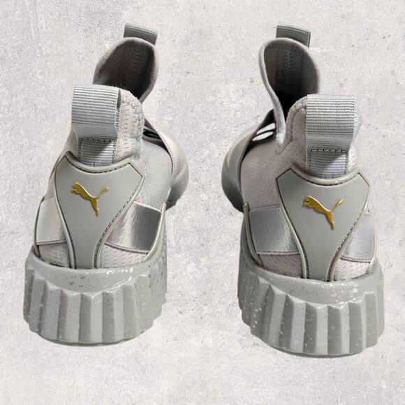 PUMA Women's Defy Metallic Slip On Sneakers - Size 7.5 - Picture 2 of 4